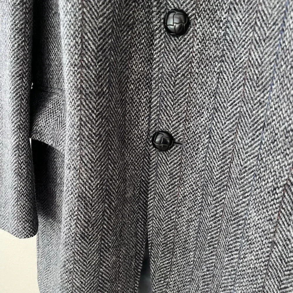 Mens Tweed Blazer Sport Coat Size 40L Wool Herringbone Gray Vintage Two Button
